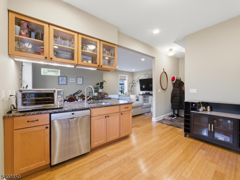 28 Gates Ave Summit City 07901-1513 New Jersey photo