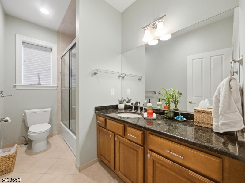 28 Gates Ave Summit City 07901-1513 New Jersey photo