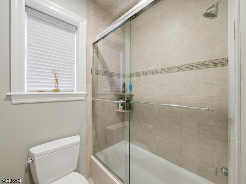 28 Gates Ave Summit City 07901-1513 New Jersey photo