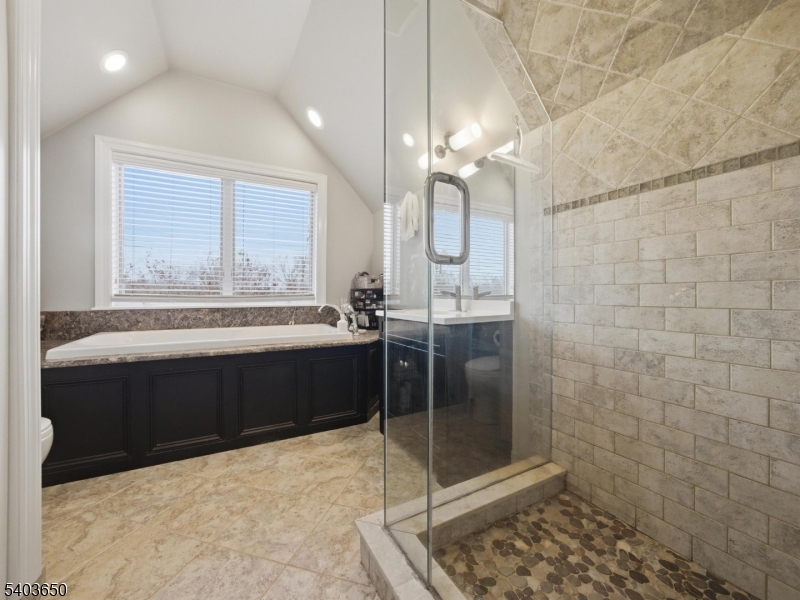 28 Gates Ave Summit City 07901-1513 New Jersey photo