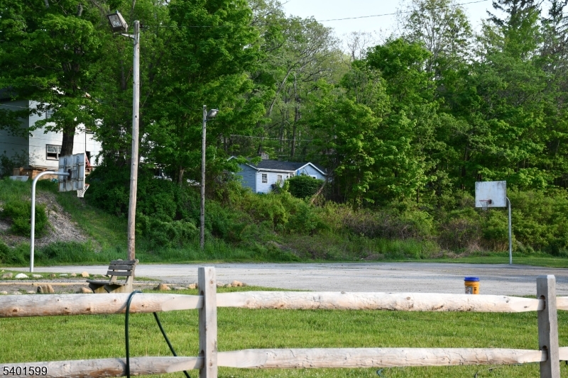 image16