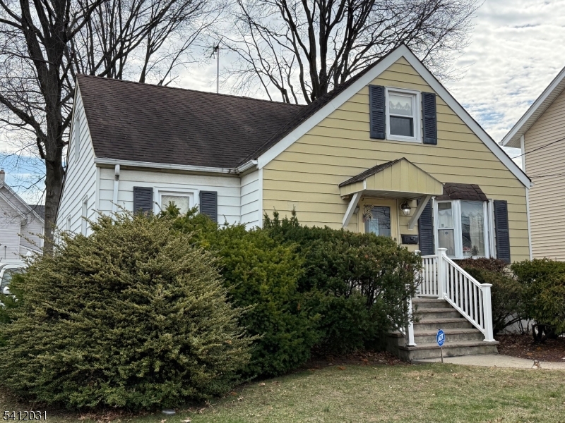 Photo of 36 Kearney Street, Lyndhurst NJ