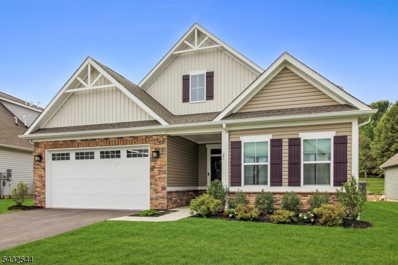 Photo of 21 Harris Hawk Road
