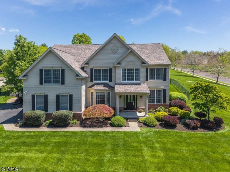 Photo of 9 Hawk Drive