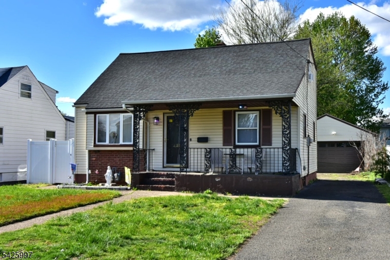 Photo of 225 Wilson Street, Saddle Brook NJ