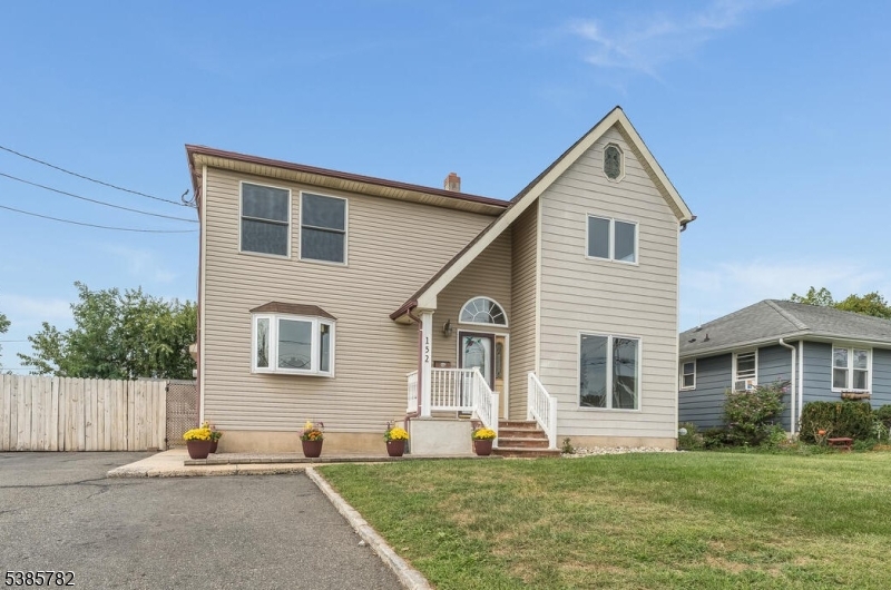 Photo of 152 S 20th Avenue, Manville NJ