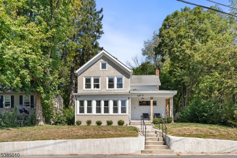 Photo of 9 Lawnwood Avenue, Newton Town NJ