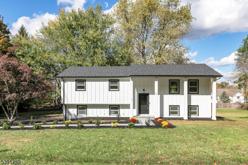 Photo of 247 Lyons Road