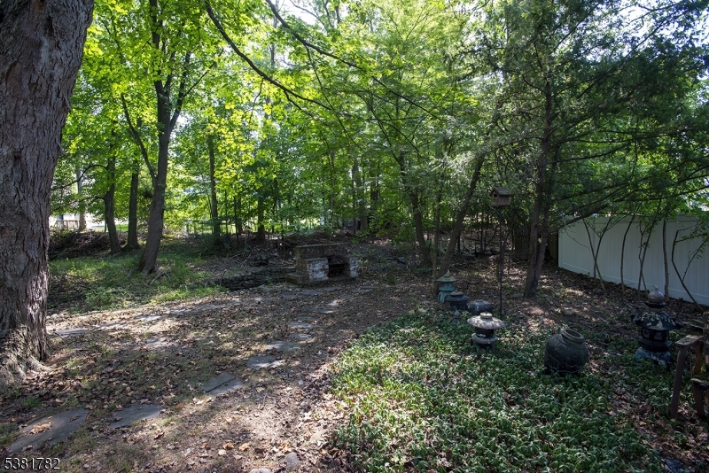 image33