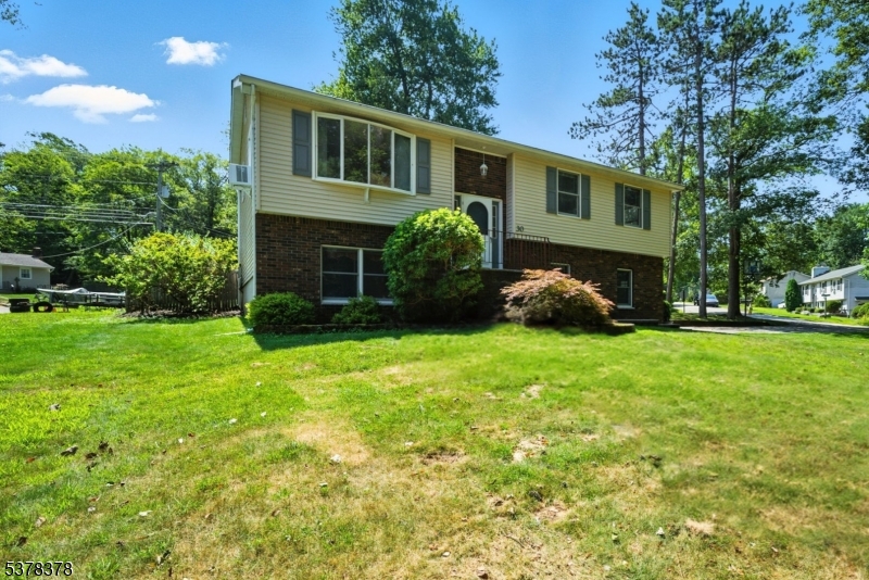 Photo of 30 Lakeshore Drive E, Vernon NJ