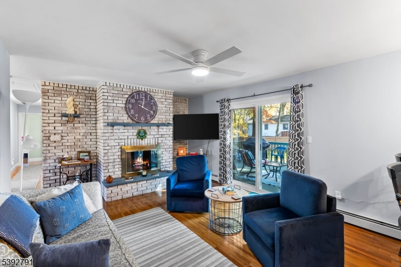 Photo of 4 Saturn Court