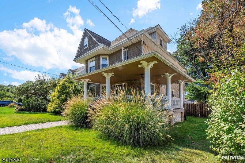 Photo of 467 Summit Avenue, Hackensack NJ