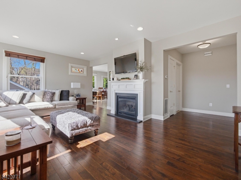 217 Prospect St Westfield Town 07090-4005 New Jersey photo