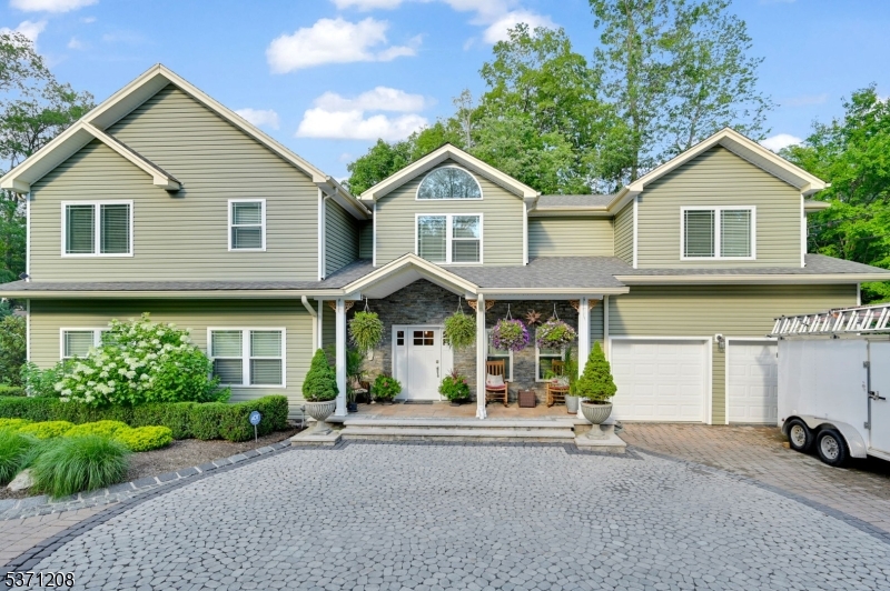 Photo of 224 Wawayanda Road, Vernon NJ