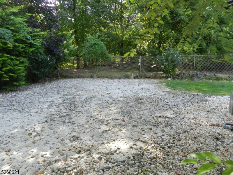 image 32