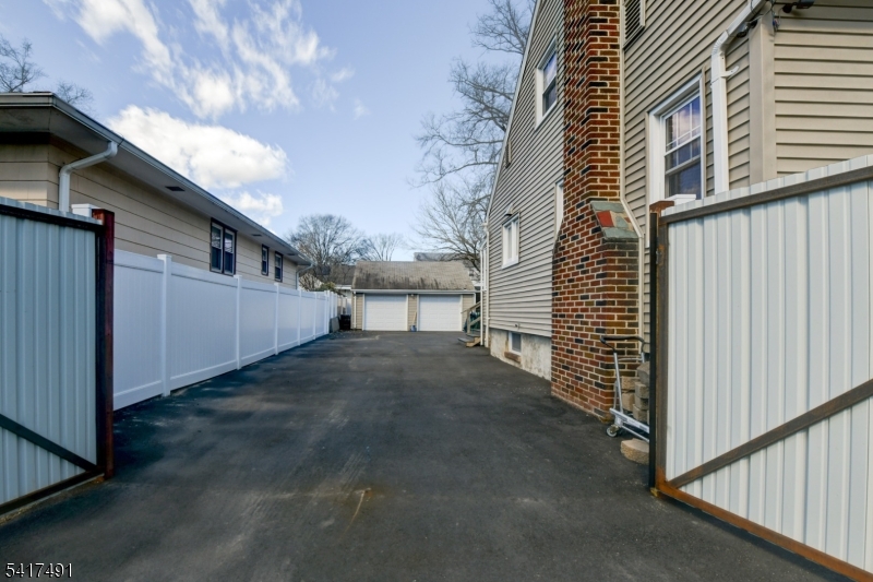 image19