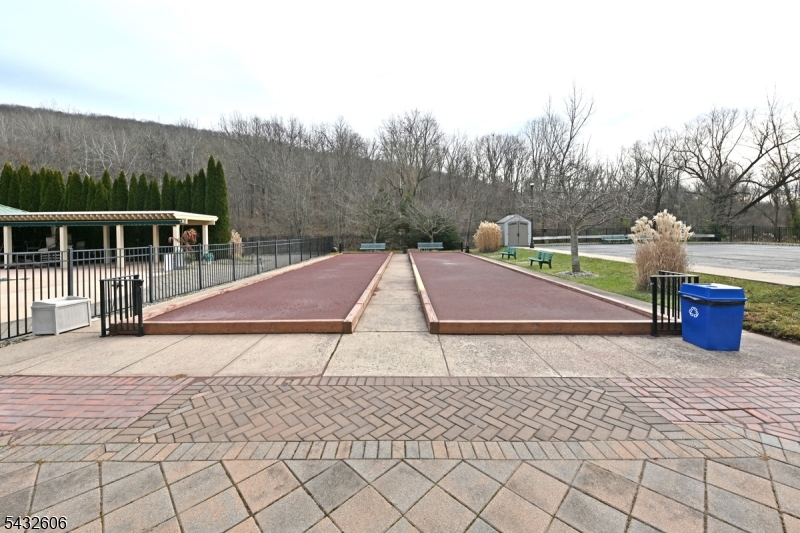image25