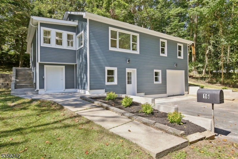 Photo of 16 Wildcat Road, Sparta NJ