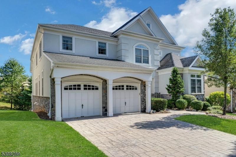 Photo of 18 Avon Road, Warren NJ