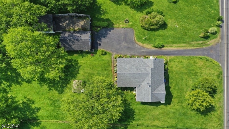 image32