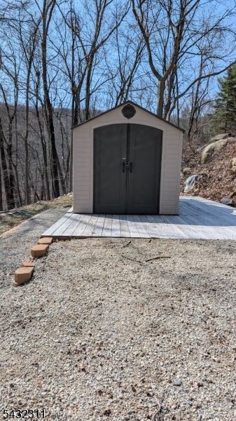 image25
