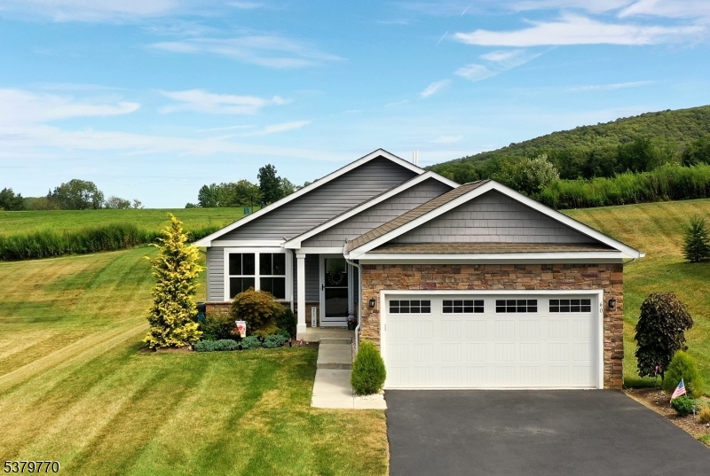 Photo of 60 Coventry Road, Hardyston NJ