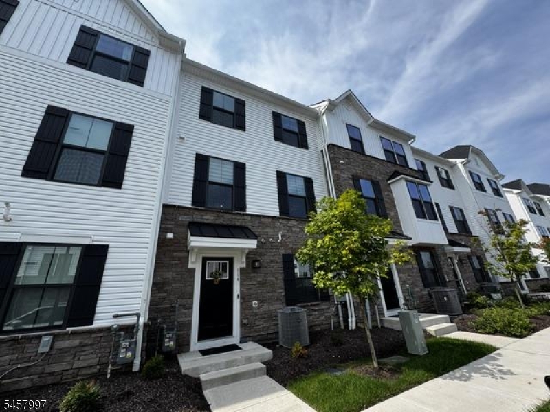 114 Bergen St Hackettstown Town 07840 New Jersey photo