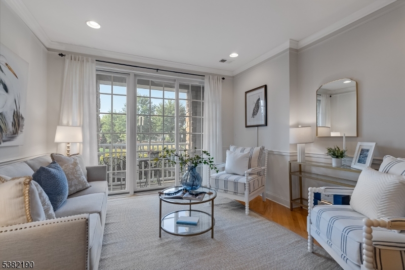 Photo of 354 Victoria Drive 354, Bridgewater NJ