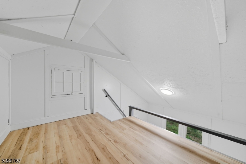 image21